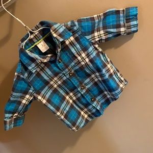 Carter’s blue plaid shirt, size 3. EUC!